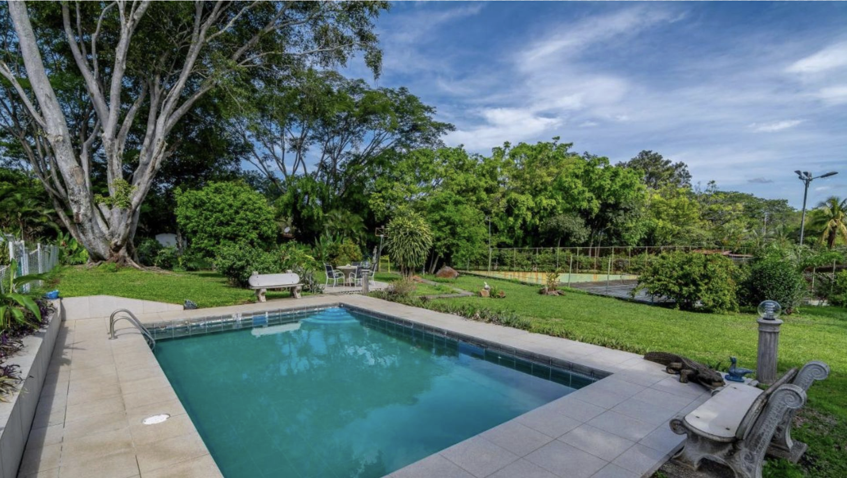 piscine, base d'accueil, alajuela, chez pierre détente, chaise longue